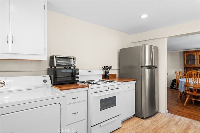 25107 Prospect, Loma Linda, CA 92354