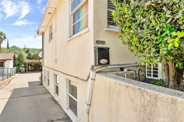 25107 Prospect, Loma Linda, CA 92354