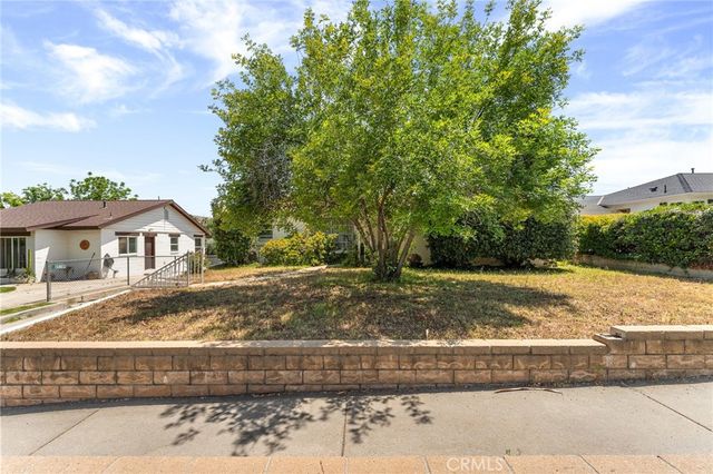 25107 Prospect, Loma Linda, CA 92354