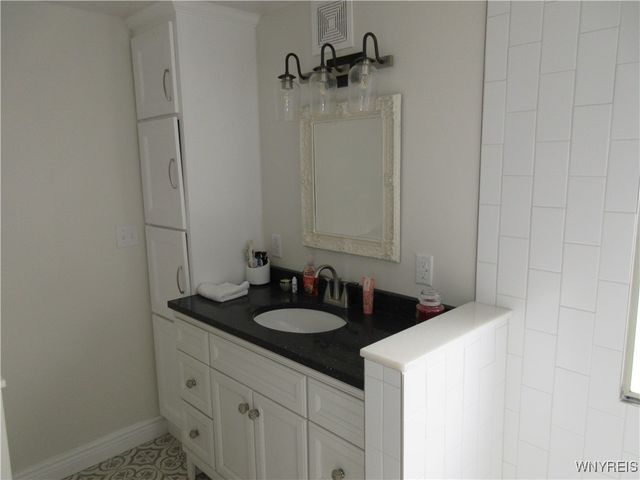 69 South Eaglecrest Drive, Hamburg, NY 14075