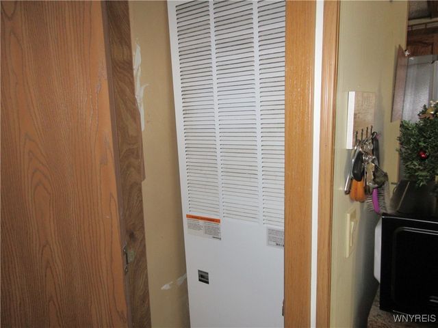 69 South Eaglecrest Drive, Hamburg, NY 14075