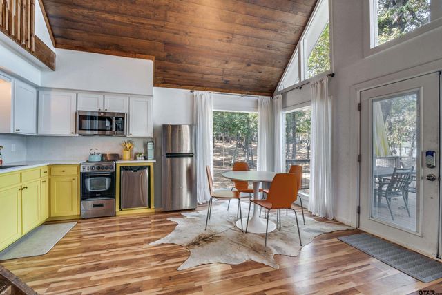 109 Barker Creek, Scroggins, TX 75480