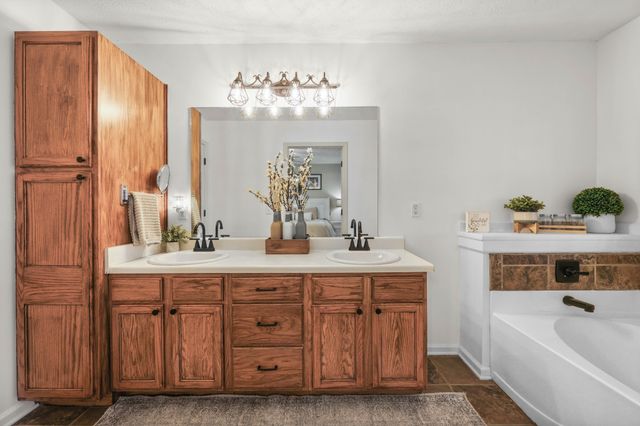 1201 Gallion Rd, Cumberland Furnace, TN 37051