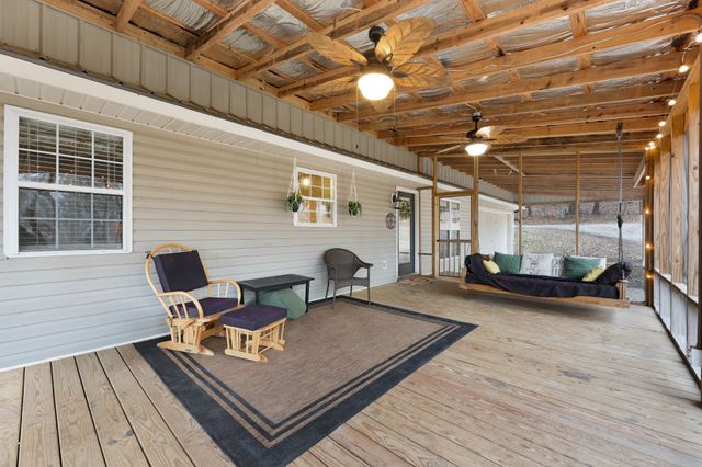 1201 Gallion Rd, Cumberland Furnace, TN 37051