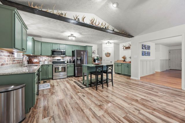 1201 Gallion Rd, Cumberland Furnace, TN 37051