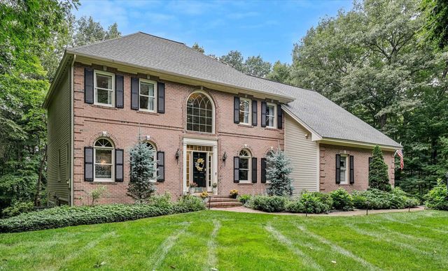 4 Newfane Road, Bedford, NH 03110