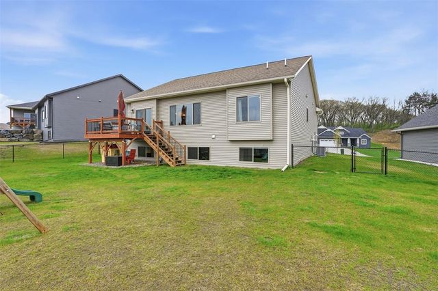 6442 Burr Oak Lane, Eau Claire, WI 54703