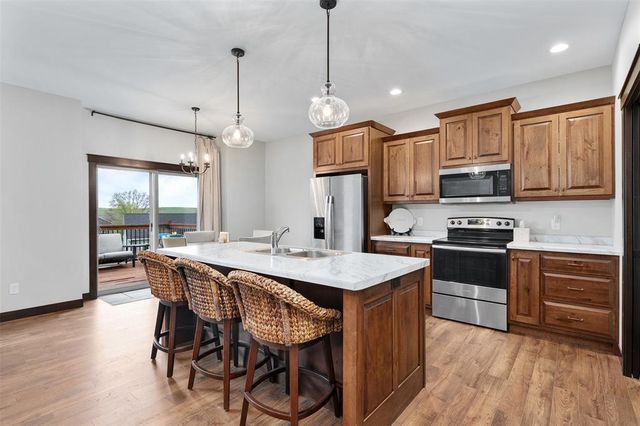 6442 Burr Oak Lane, Eau Claire, WI 54703