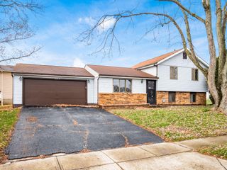 2411 Red Rock Boulevard, Grove City, OH 43123