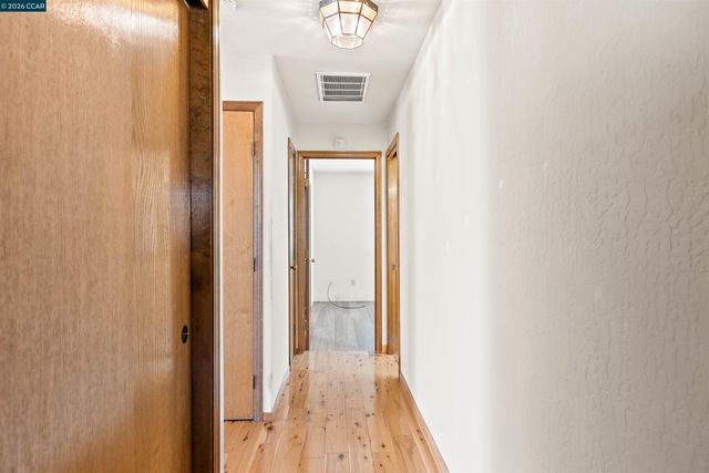 1097 Camino Verde Cir, Walnut Creek, CA 94597