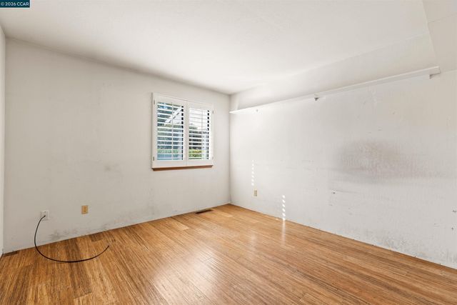 1097 Camino Verde Cir, Walnut Creek, CA 94597