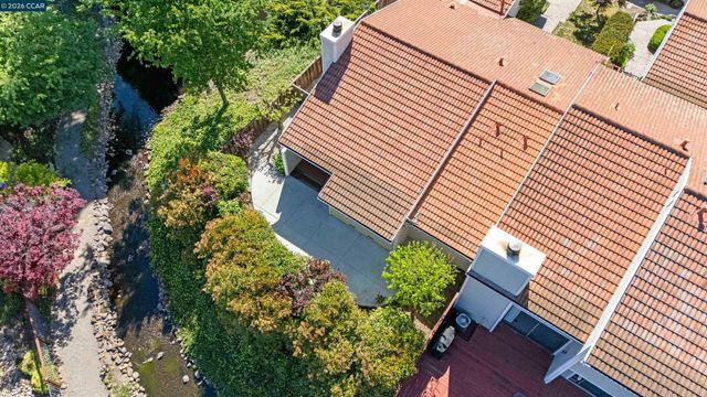 1097 Camino Verde Cir, Walnut Creek, CA 94597