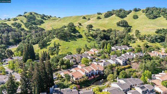 1097 Camino Verde Cir, Walnut Creek, CA 94597