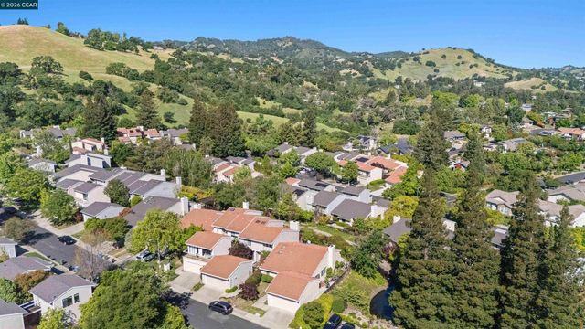 1097 Camino Verde Cir, Walnut Creek, CA 94597