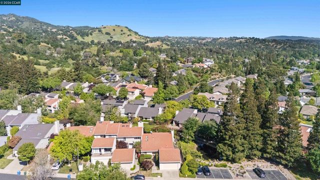 1097 Camino Verde Cir, Walnut Creek, CA 94597