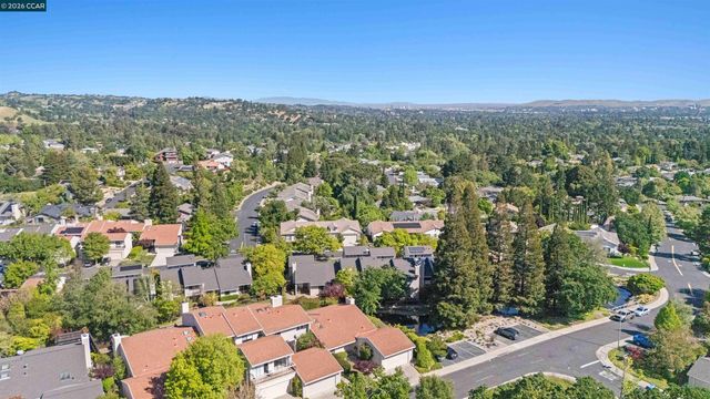 1097 Camino Verde Cir, Walnut Creek, CA 94597