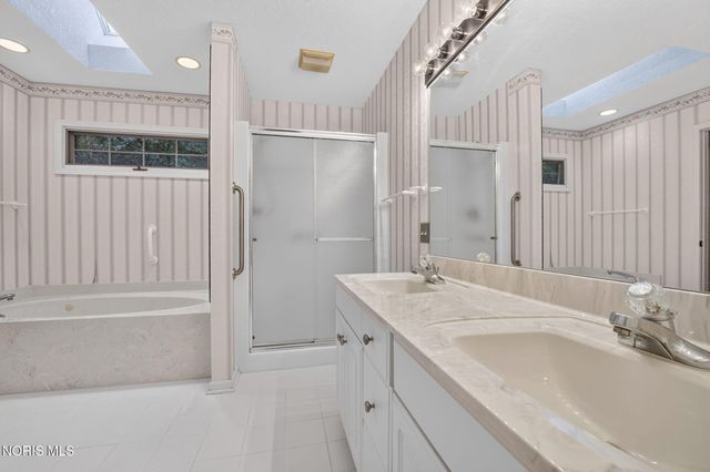 2846 Belle Glade Drive, Toledo, OH 43617