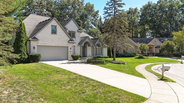 2846 Belle Glade Drive, Toledo, OH 43617