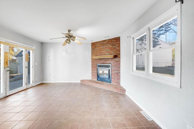 235 Arden Street, Waterloo, IA 50701