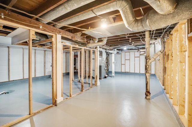 235 Arden Street, Waterloo, IA 50701