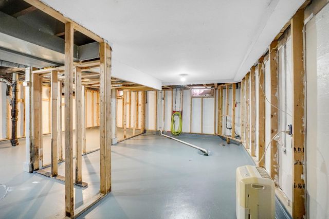 235 Arden Street, Waterloo, IA 50701