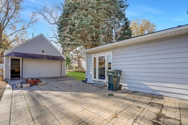 235 Arden Street, Waterloo, IA 50701