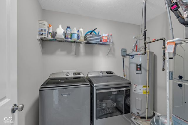 1381 Avocet Drive, Greenwood, IN 46143