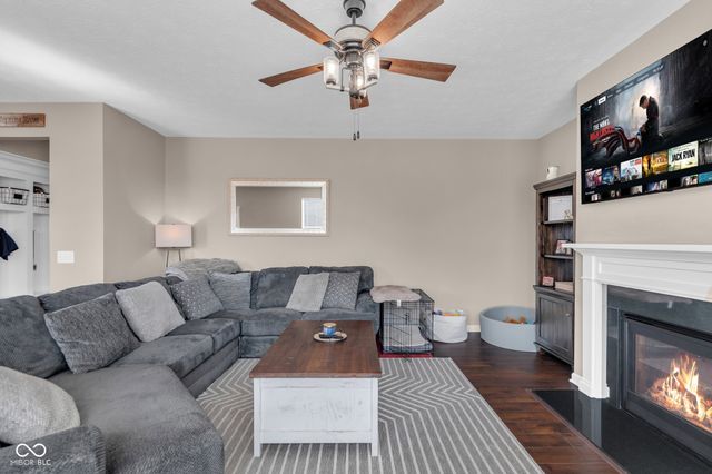1381 Avocet Drive, Greenwood, IN 46143