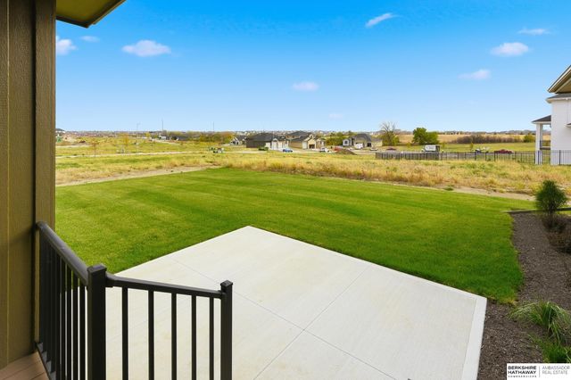 11361 S 185th Avenue, Gretna, NE 68028
