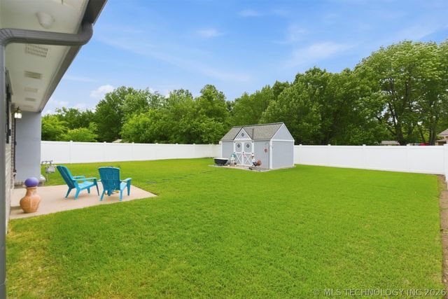 578 E 138th Place, Glenpool, OK 74033