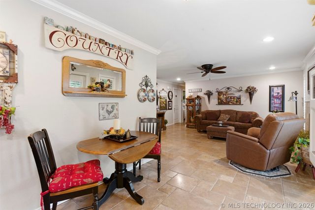 578 E 138th Place, Glenpool, OK 74033