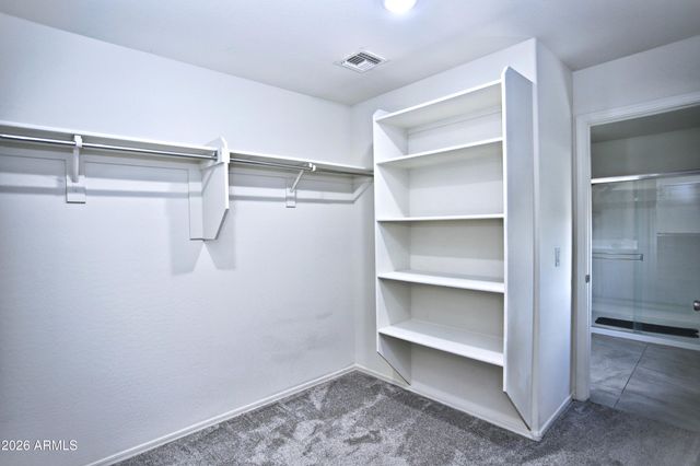36 E CONSTITUTION Drive, Gilbert, AZ 85296