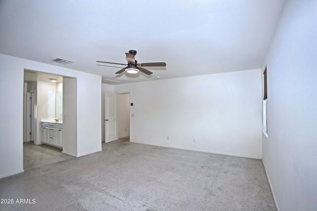 36 E CONSTITUTION Drive, Gilbert, AZ 85296