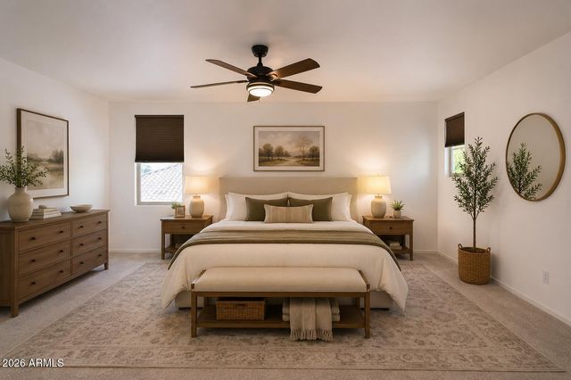 36 E CONSTITUTION Drive, Gilbert, AZ 85296