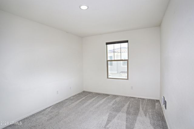 36 E CONSTITUTION Drive, Gilbert, AZ 85296