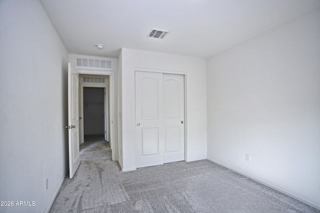 36 E CONSTITUTION Drive, Gilbert, AZ 85296