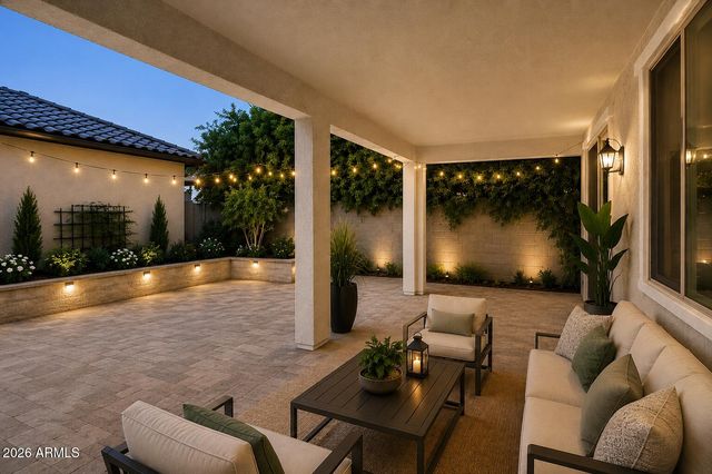 36 E CONSTITUTION Drive, Gilbert, AZ 85296