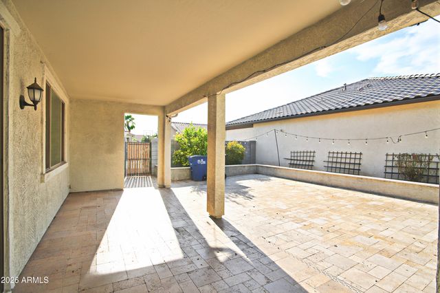 36 E CONSTITUTION Drive, Gilbert, AZ 85296