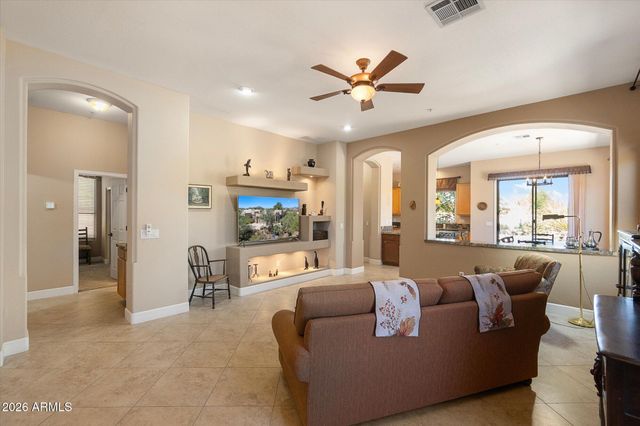 9718 E CHUCKWAGON Lane, Scottsdale, AZ 85262