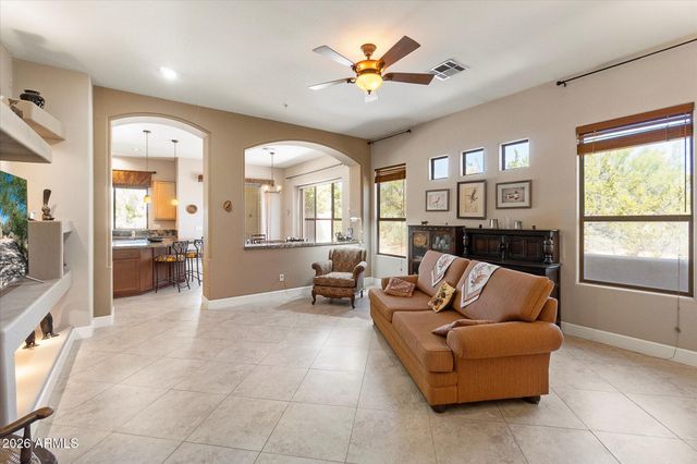9718 E CHUCKWAGON Lane, Scottsdale, AZ 85262
