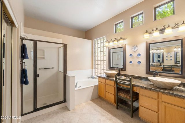 9718 E CHUCKWAGON Lane, Scottsdale, AZ 85262