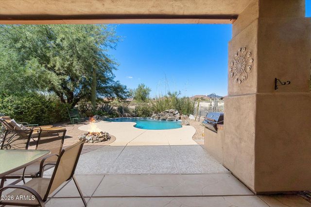 9718 E CHUCKWAGON Lane, Scottsdale, AZ 85262