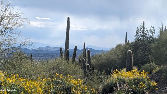9718 E CHUCKWAGON Lane, Scottsdale, AZ 85262