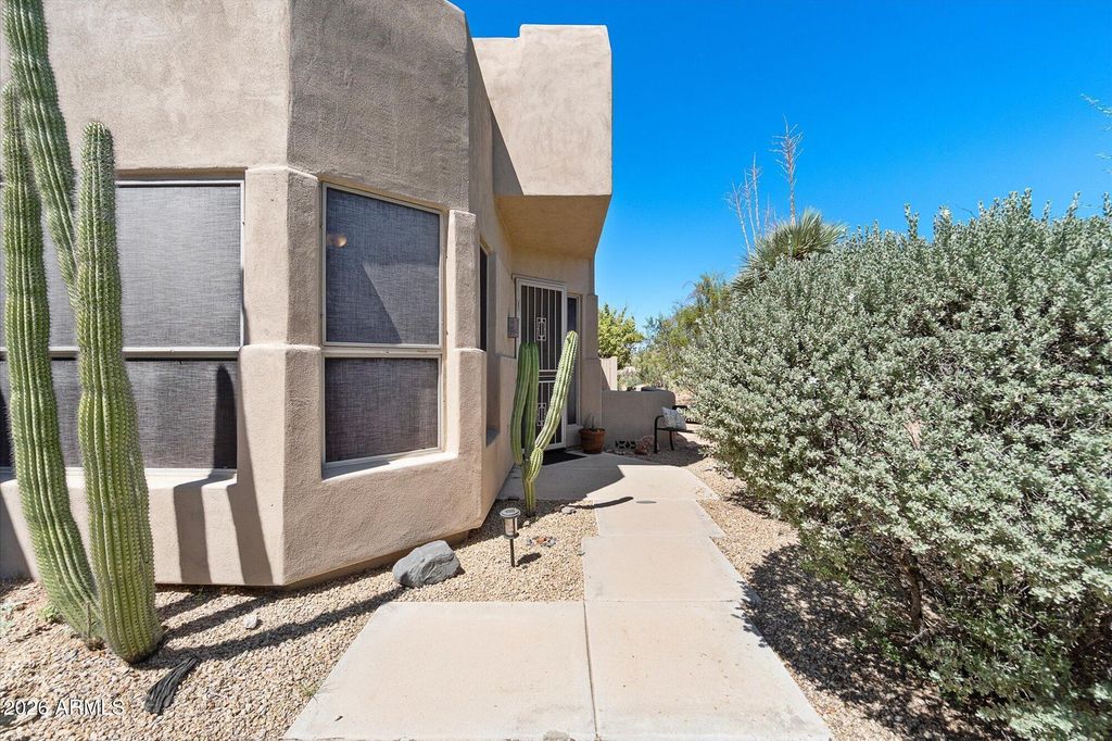 9718 E CHUCKWAGON Lane, Scottsdale, AZ 85262 — photo 5