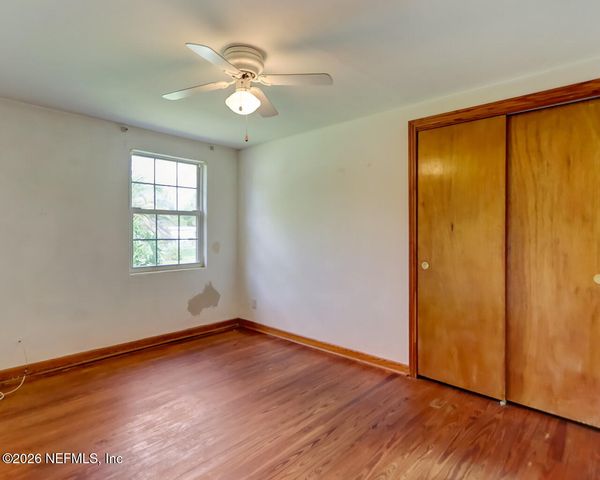 5608 BRANNON Avenue, Jacksonville, FL 32244