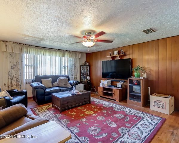 5608 BRANNON Avenue, Jacksonville, FL 32244