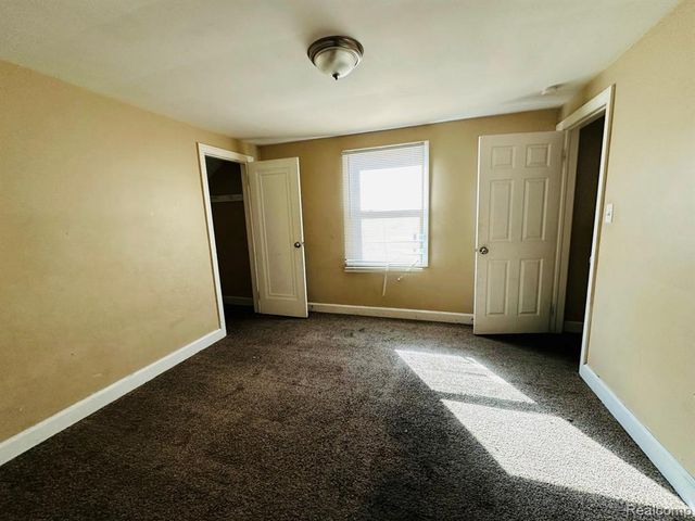 15850 E State Fair Street, Detroit, MI 48205