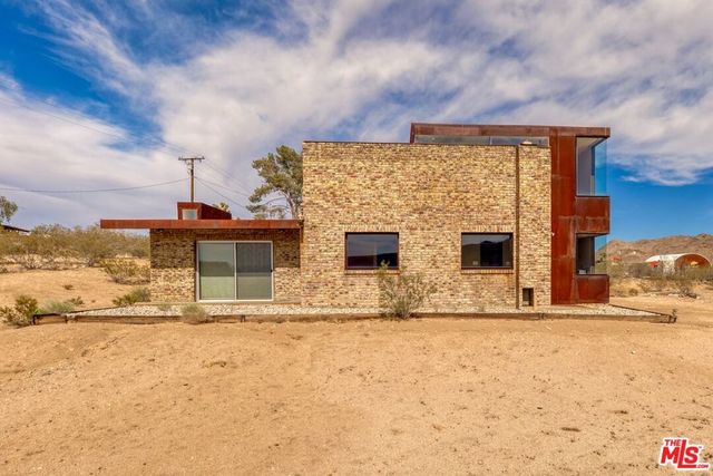63131 Rocking Chair Road, Joshua Tree, CA 92252