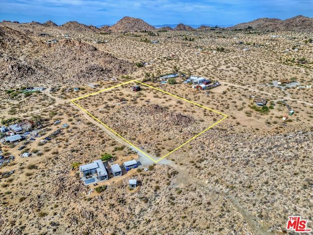 63131 Rocking Chair Road, Joshua Tree, CA 92252