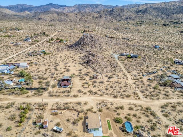 63131 Rocking Chair Road, Joshua Tree, CA 92252